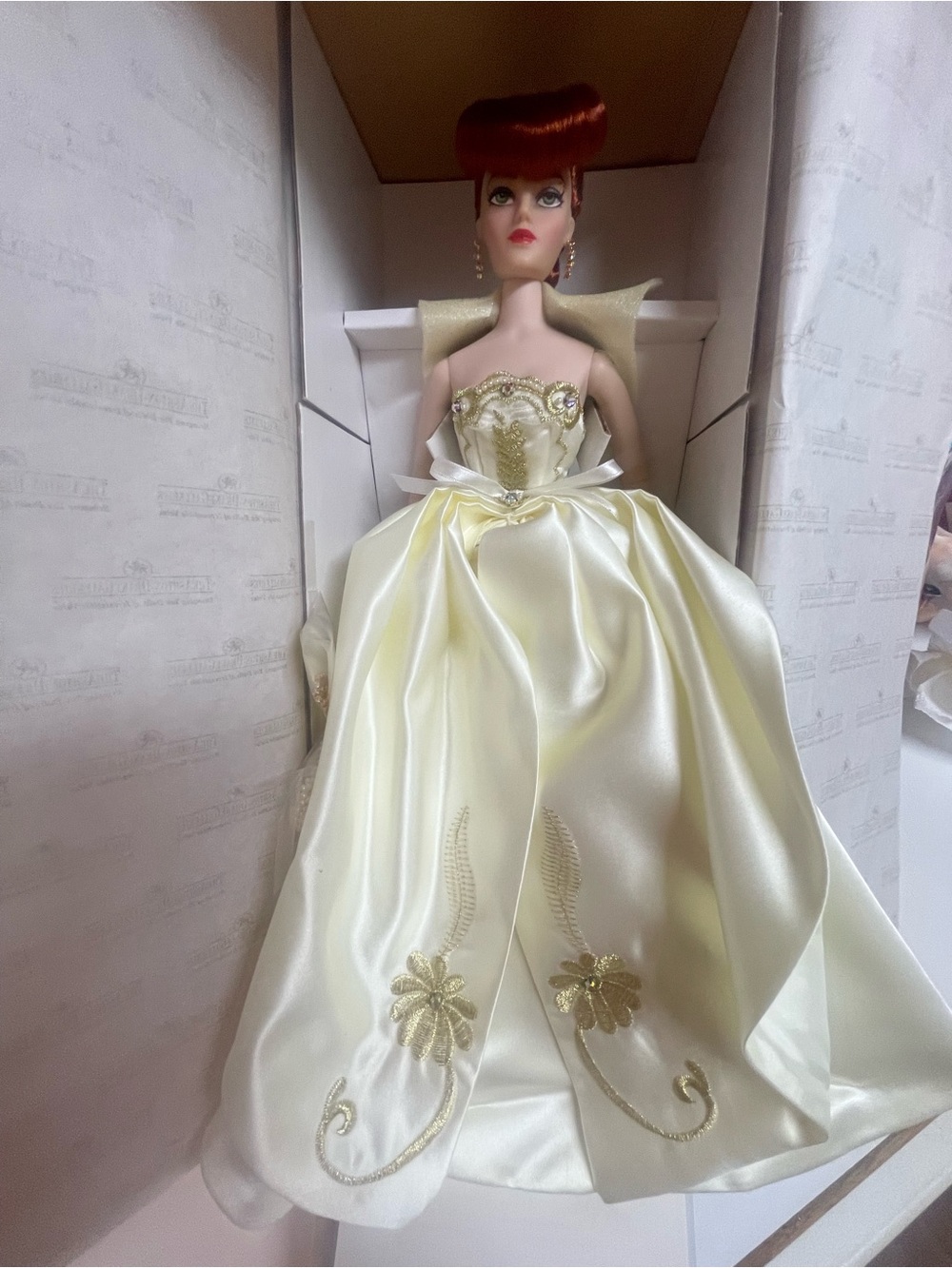 NIB Madra Lord "First Encounter" Doll Complete with Shipper Box Mel Odom A